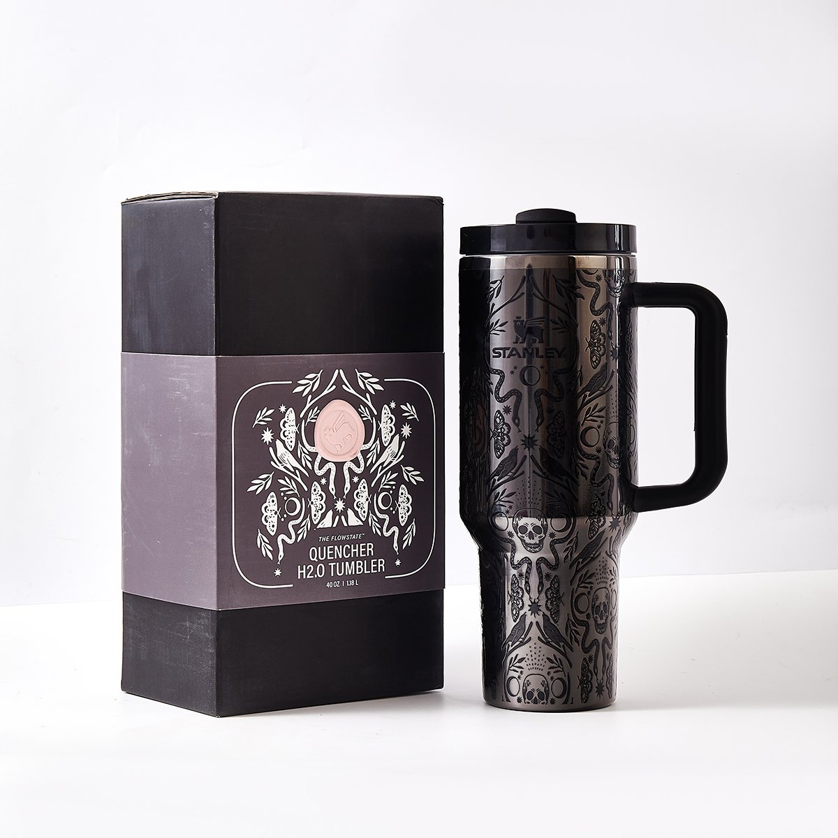 Stanley HALLOWEEN Quencher H2.0 FlowState Tumbler - Deadly Damask