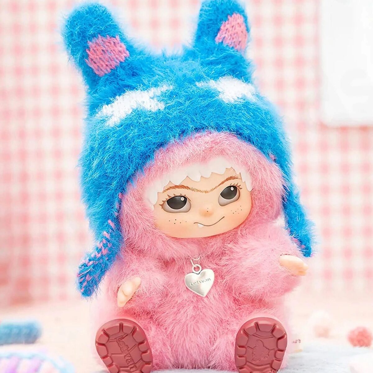 WAKUKU Fuzzy Trendy Fun Party Series – Up To Mischief